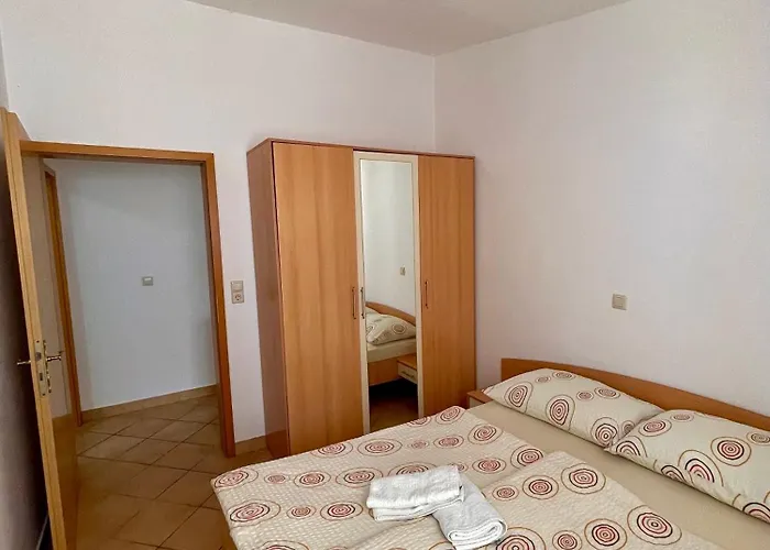 Borovec Апартаменты Вир