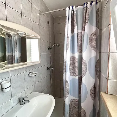 Borovec Apartment *