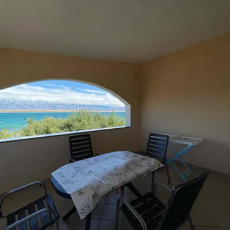 Borovec Apartment *