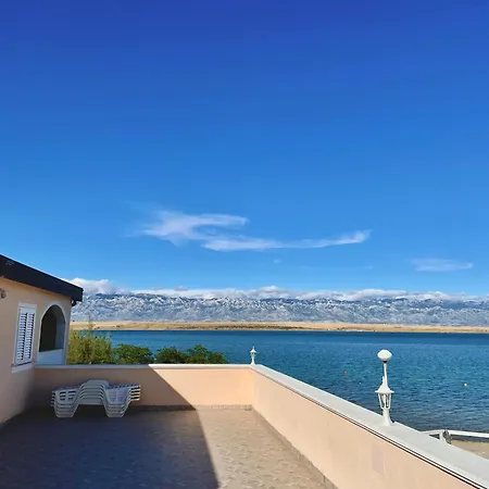 Apartman Borovec
